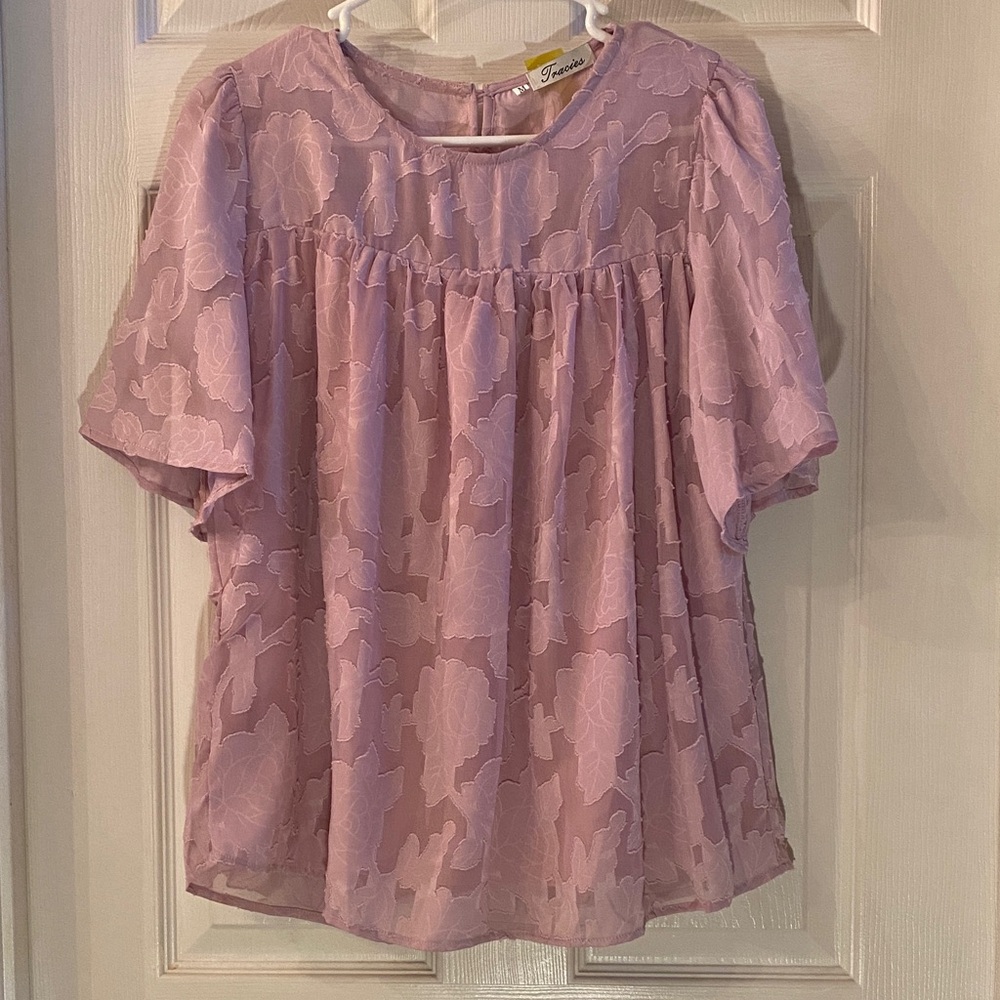 TRACIES Floral Pink Lace Blouse - Picture 3 of 14